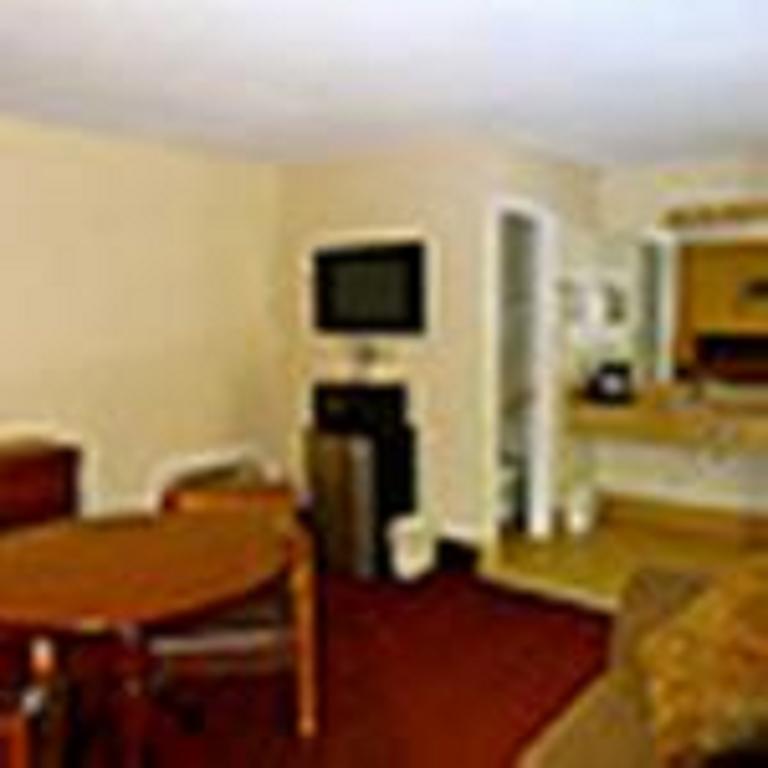 The Whispering Pines Motel- Whitestone White Stone Экстерьер фото